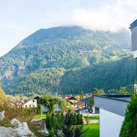 公寓 Welcoming Apartment In Sautens With Terrace And Garden *