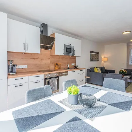 Welcoming Apartment In Sautens With Terrace And Garden 公寓 索滕斯