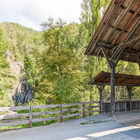 Welcoming Apartment In Sautens With Terrace And Garden 公寓 索滕斯